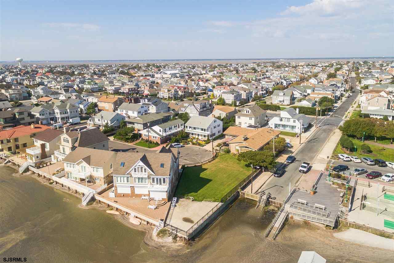 Margate, NJ Airport Car Services, Stretch Limousines, and Party Buses