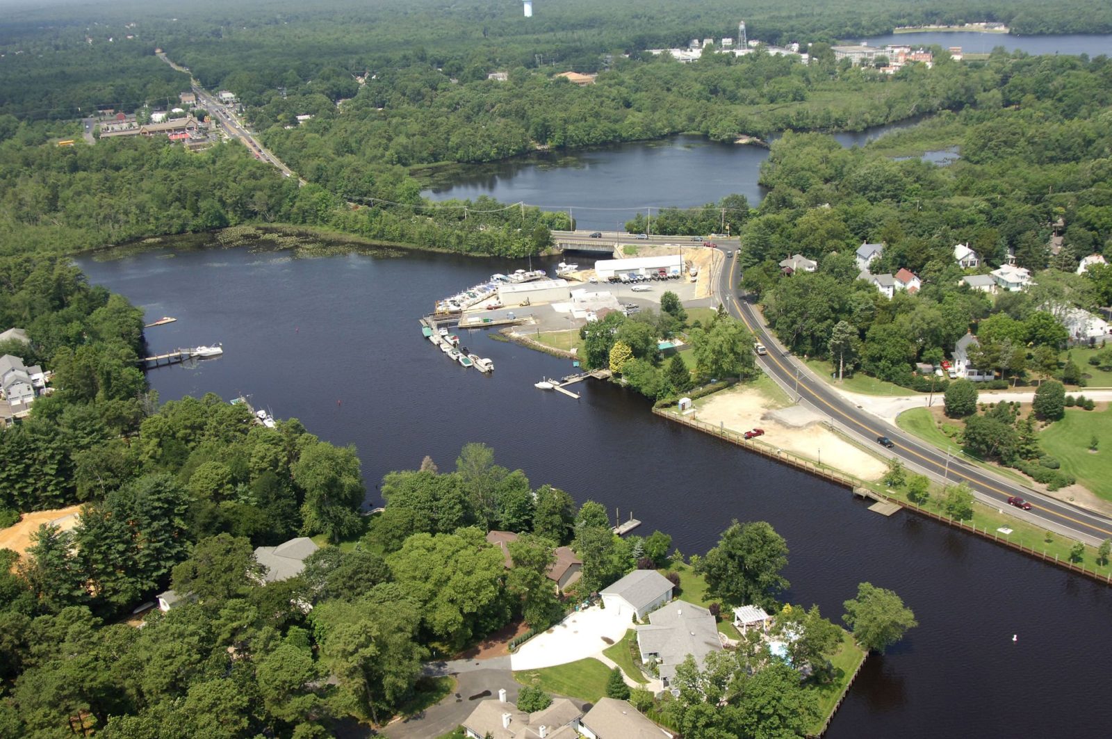 Mays Landing, NJ Airport Car Services, Stretch Limousines, and Party