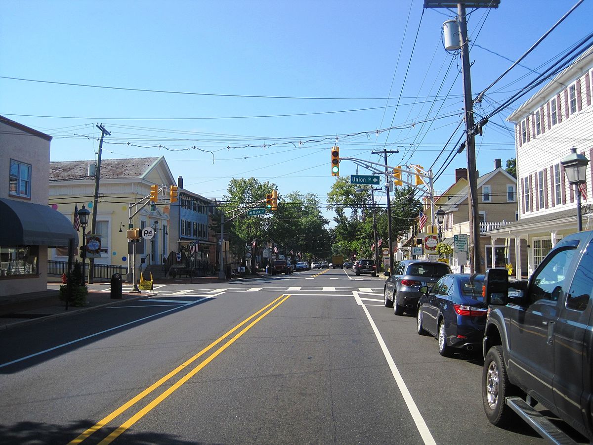 Medford NJ Airport Car Services Stretch Limousines And Party Buses